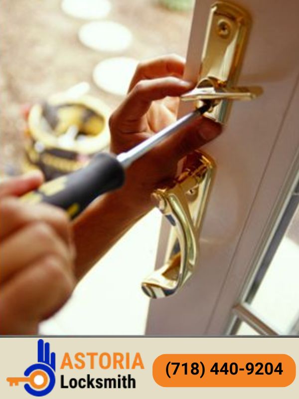 Commercial Locksmith Services in Queens