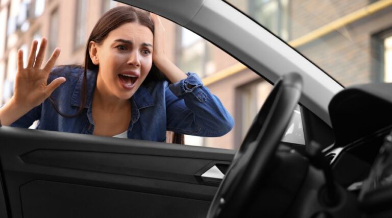 Car key lockout service
